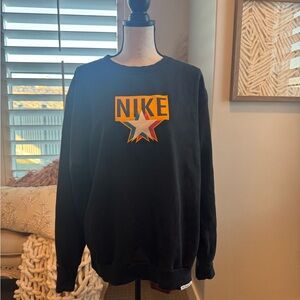 Nike Dri-FIT Black Graphic Crewneck Sweatshirt size Large